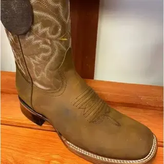 TIENDA DE BOTAS VAQUERAS