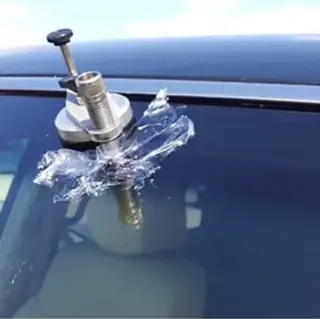 AUTO GLASS REPAIR SERVICES