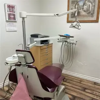 ISLAND PLAZA DENTAL
