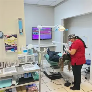 DENTISTA PARA LA FAMILIA