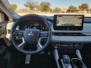 Mitsubishi Outlander 2025 SEL 4 puertas SUV