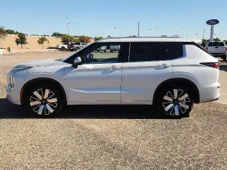 Mitsubishi Outlander 2025 SEL 4 puertas SUV