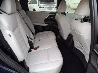 Mitsubishi Outlander 2024 SEL 4dr SUV