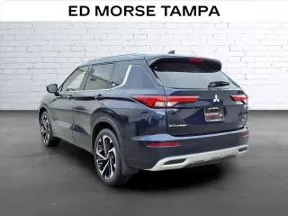 Mitsubishi Outlander 2024 SEL 4dr SUV