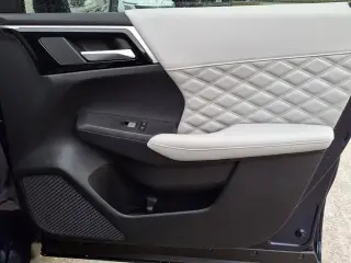 Mitsubishi Outlander 2024 SEL 4dr SUV