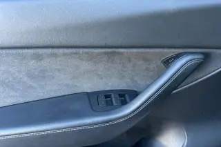 Tesla Model Y 2022 tracción en todas las ruedas rendimiento 4p Crossover
