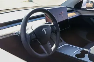 Tesla Modelo Y 2023 AWD 4p Crossover