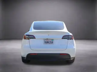 Tesla Modelo Y 2023 AWD 4p Crossover