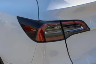 Tesla Modelo Y 2023 AWD 4p Crossover