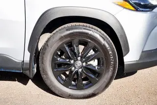 Toyota Corolla Cross 2024 LE 4p Crossover