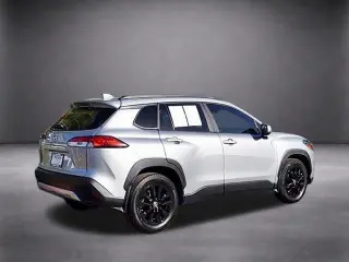 Toyota Corolla Cross 2024 LE 4p Crossover