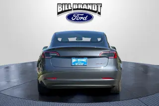Tesla Model 3 2023 AWD Performance 4p Sedan