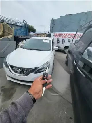 CERRAJERO DE AUTOS Y CASAS
