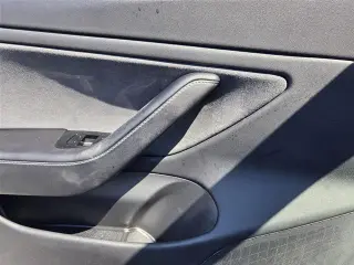 Tesla Modelo 3 2019 Rango Medio 4p Fastback