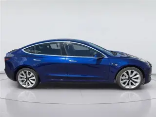 Tesla Modelo 3 2019 Rango Medio 4p Fastback