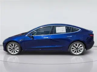 Tesla Modelo 3 2019 Rango Medio 4p Fastback