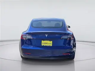 Tesla Modelo 3 2019 Rango Medio 4p Fastback
