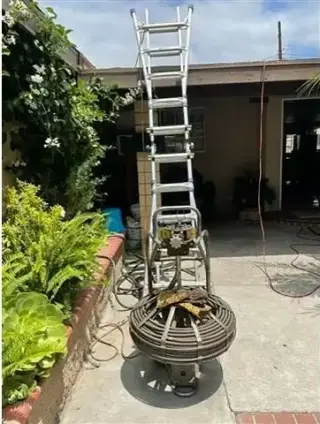 RUNNING PLIMBING 714-465-5768