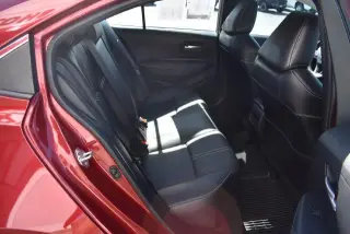 Toyota Corolla 2022 XLE 4dr Sedán