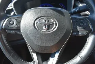 Toyota Corolla 2022 XLE 4dr Sedán