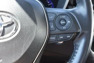 Toyota Corolla 2022 XLE 4dr Sedán