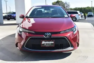 Toyota Corolla 2022 XLE 4dr Sedán
