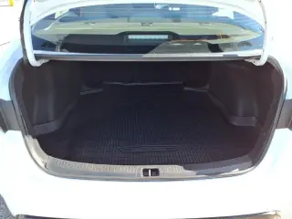 Toyota Corolla 2025 FX 4dr Sedán