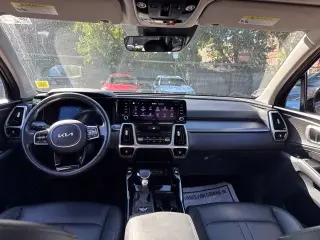Kia Sorento 2023 AWD SX 4dr SUV