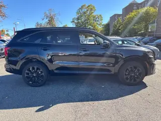 Kia Sorento 2023 AWD SX 4dr SUV