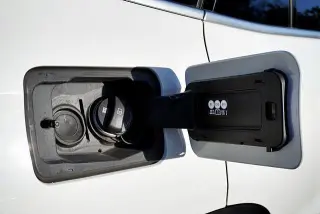 BMW X5 2025 AWD xDrive50e Vehículo de Actividad Deportiva 4p