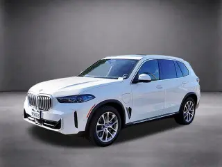 BMW X5 2025 AWD xDrive50e Vehículo de Actividad Deportiva 4p