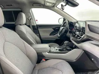 Toyota Highlander 2021 LE 4dr SUV