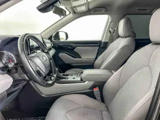 Toyota Highlander 2021 LE 4dr SUV