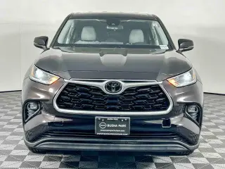 Toyota Highlander 2021 LE 4dr SUV