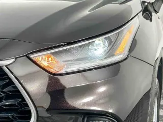 Toyota Highlander 2021 LE 4dr SUV