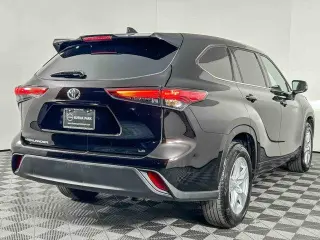 Toyota Highlander 2021 LE 4dr SUV