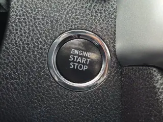 Toyota Highlander 2019 AWD SE 4dr SUV