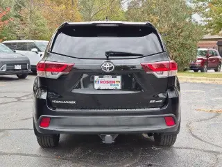 Toyota Highlander 2019 AWD SE 4dr SUV
