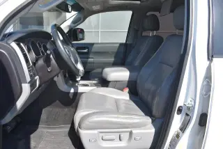 Toyota Sequoia 2017 4x4 Limited 4p SUV FFV
