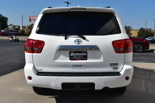 Toyota Sequoia 2017 4x4 Limited 4p SUV FFV