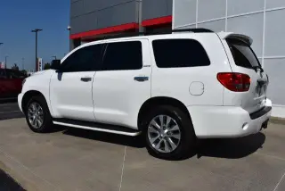 Toyota Sequoia 2017 4x4 Limited 4p SUV FFV