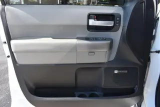 Toyota Sequoia 2017 4x4 Limited 4p SUV FFV