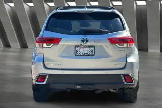 Toyota Highlander Hybrid 2018 AWD Limited Platinum 4dr SUV