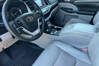 Toyota Highlander Hybrid 2018 AWD Limited Platinum 4dr SUV