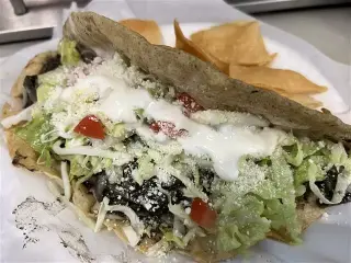 RESTAURANTE MEXICANO