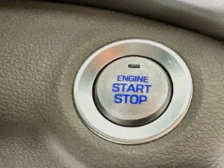Hyundai ELANTRA 2019 SE 4dr Sedan 6M