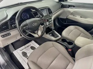 Hyundai ELANTRA 2019 SE 4dr Sedan 6M