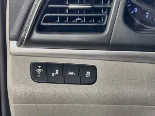 Hyundai ELANTRA 2019 SE 4dr Sedan 6M