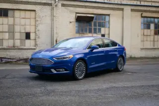 Ford Fusion Hybrid 2017