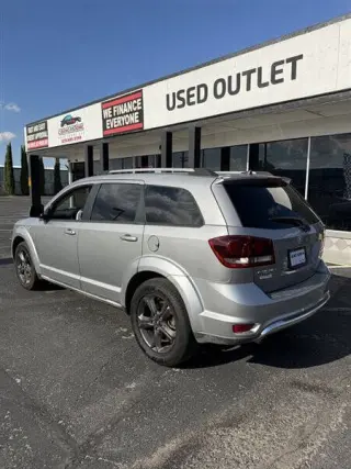 Vehículo Dodge Journey del año 2019